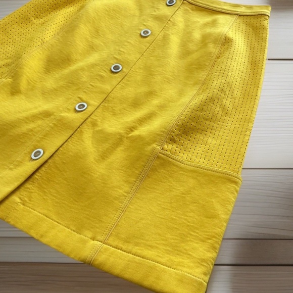 FENDI Women’s Sz 40 (US 8/10) Wool Cotton Silk Lined Yellow Button Front Skirt - Picture 4 of 13